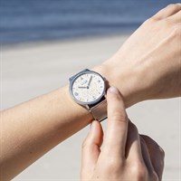 DUR Uhr 36er "Maritim" Strandsand, Mesh Band Edelstahl